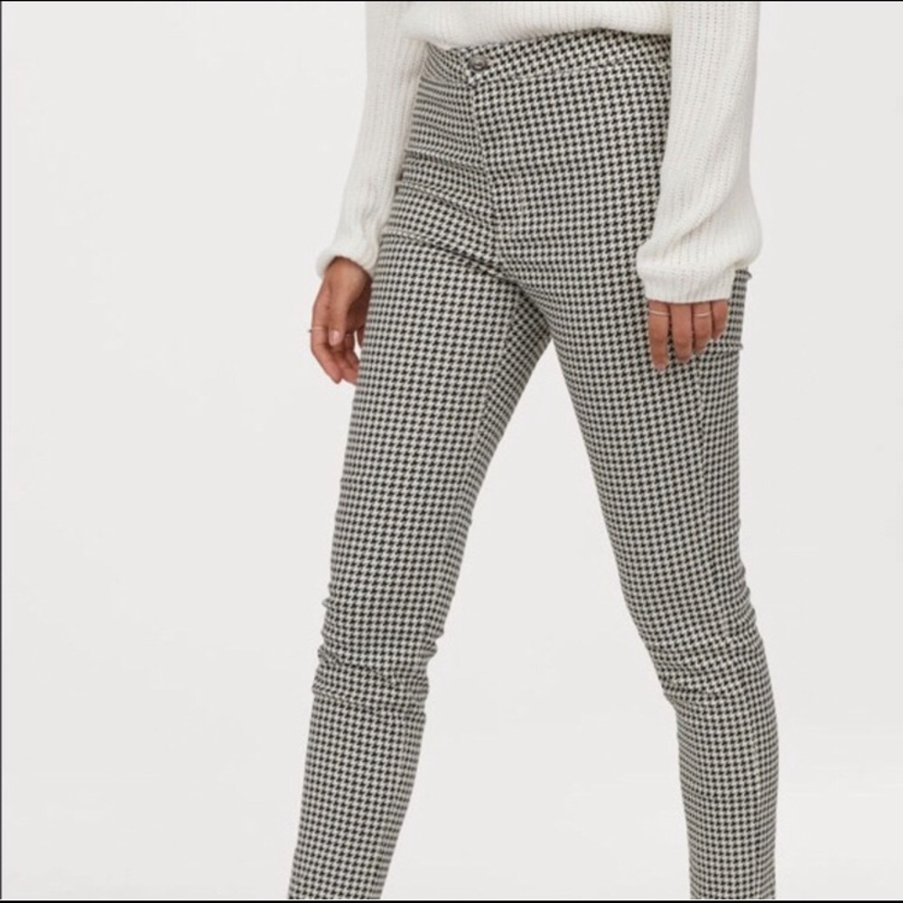 H&M Divided Super Skinny Houndstooth Ankle Jeans